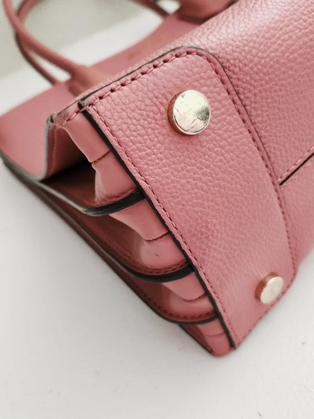 Like New Michael Kors Rose Leather Shoulder Bag Purse
